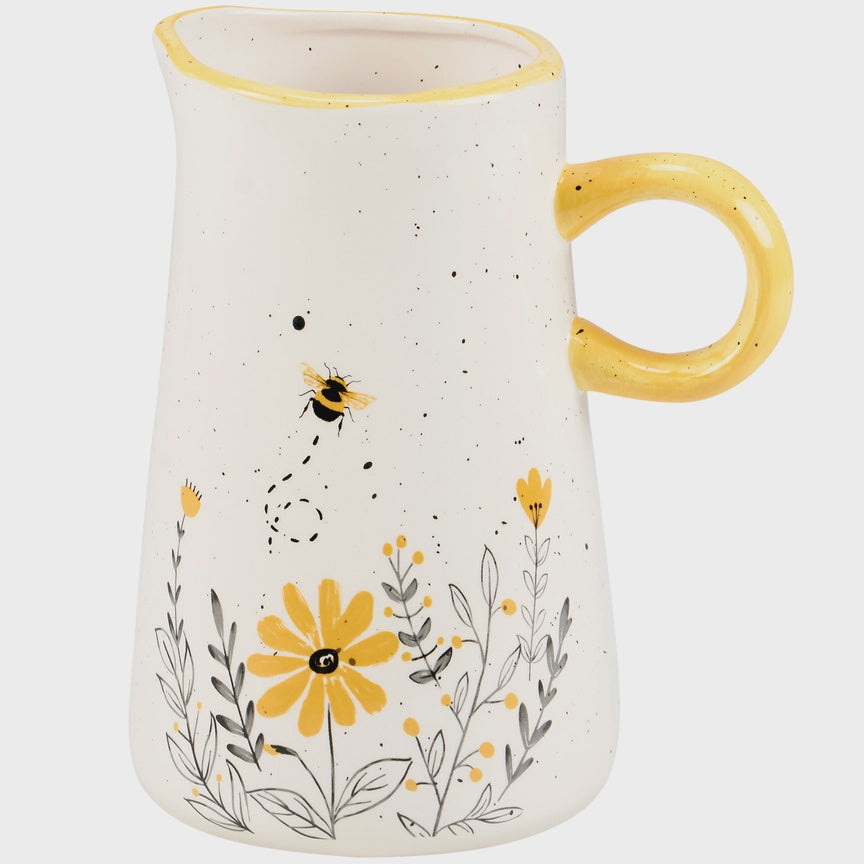 Bee Pitcher